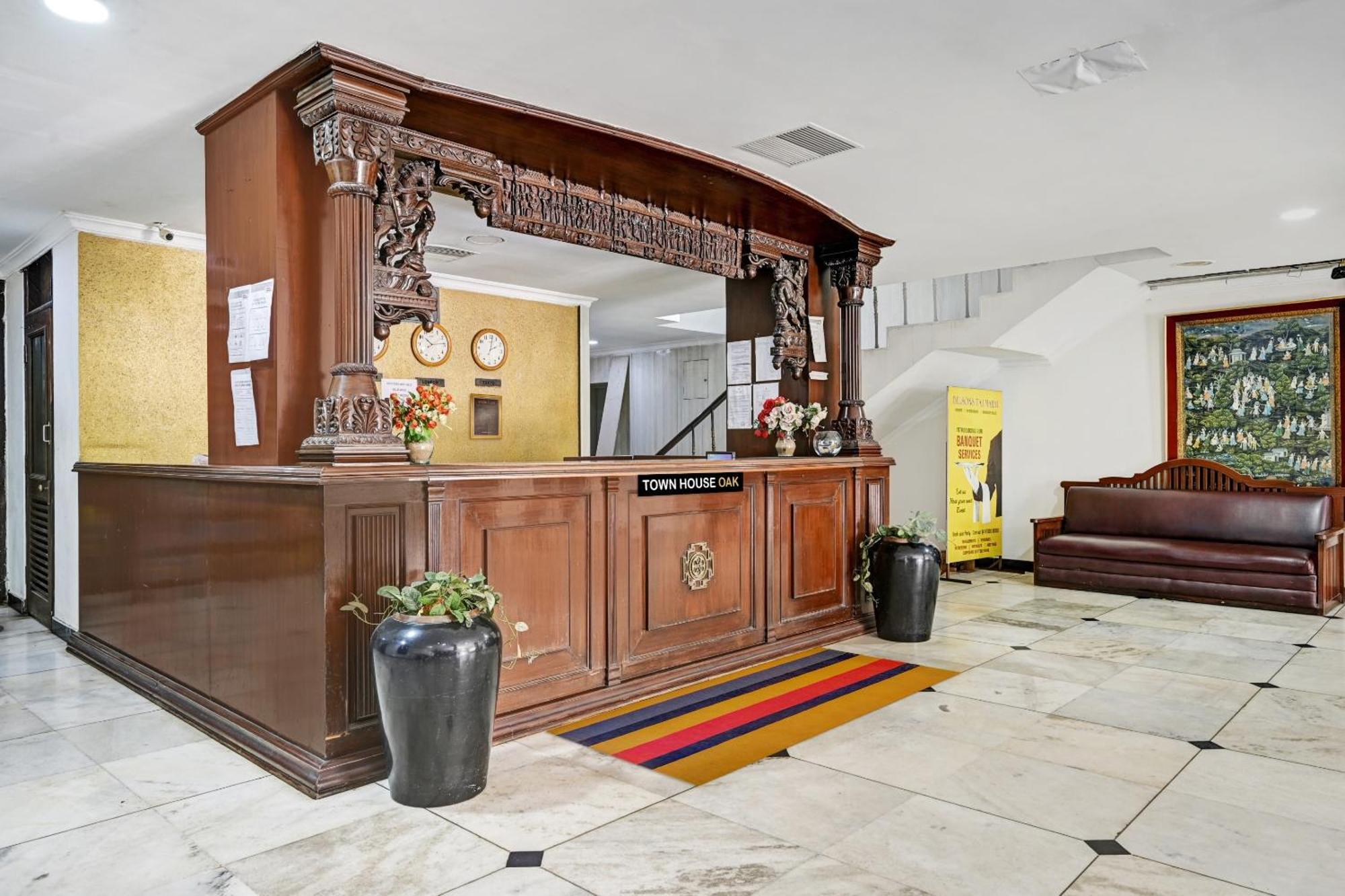 Super Townhouse Oak Hotel Belsons Taj Mahal Secunderabad Exterior photo