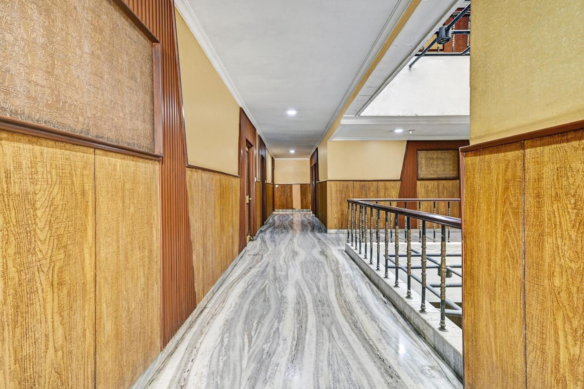 Super Townhouse Oak Hotel Belsons Taj Mahal Secunderabad Exterior photo